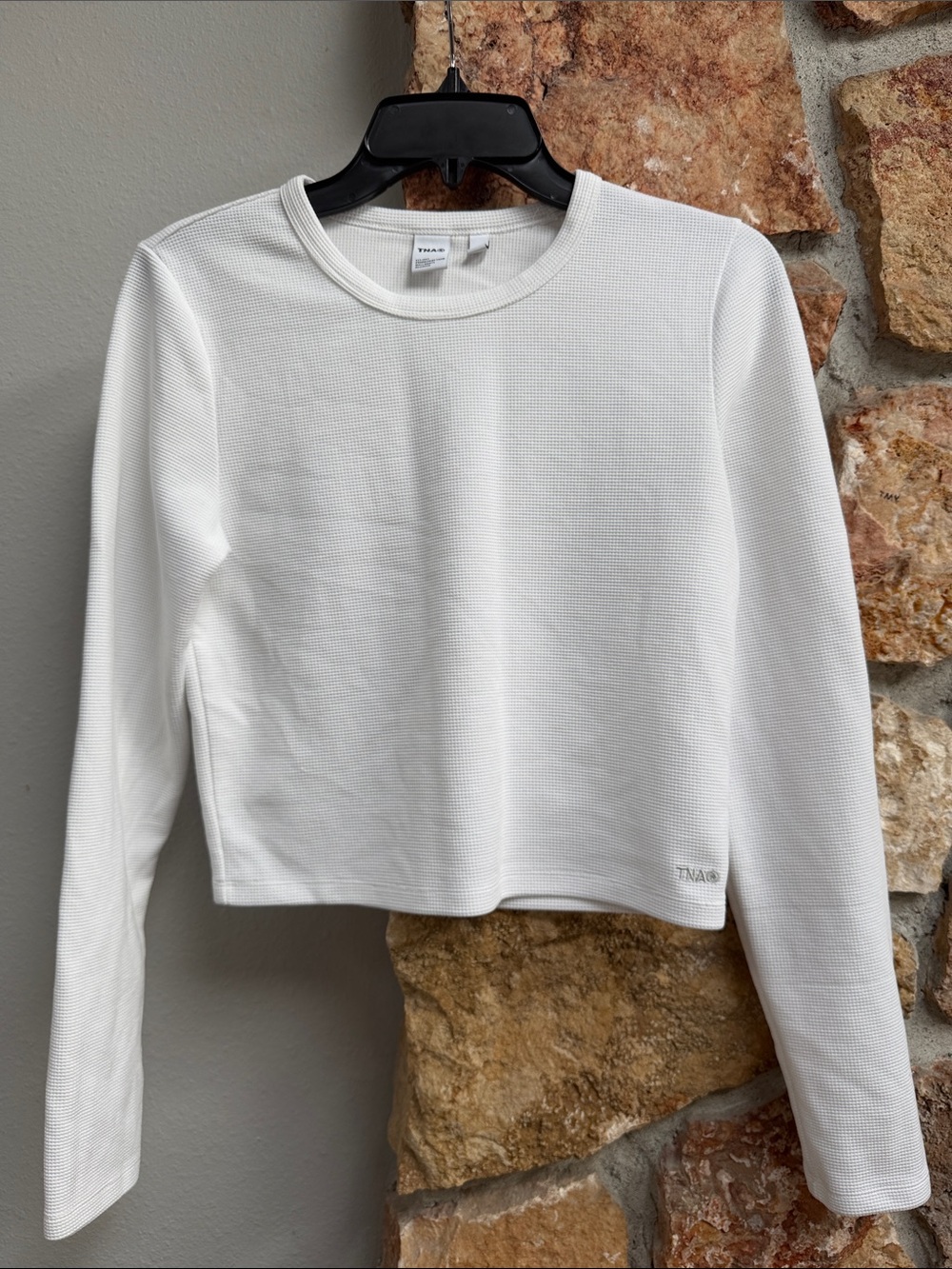 Aritzia TNA White Cropped Wafflex Thermal Long Sleeve Top